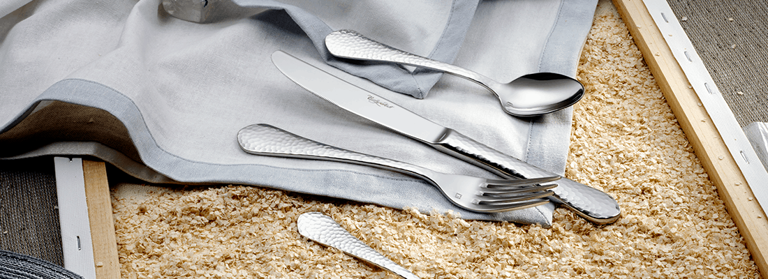 Corby Hall York Salad/Dessert Fork | Mirror Finish: C5027